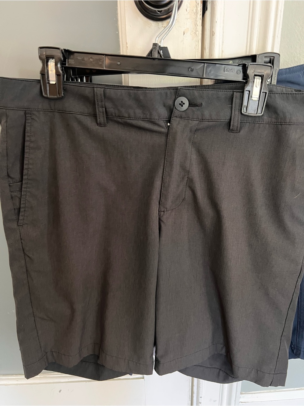 Roundtree & Yorke Men’s Black Athletic Shorts with Belt Loops